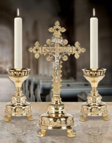 Altar crucifix